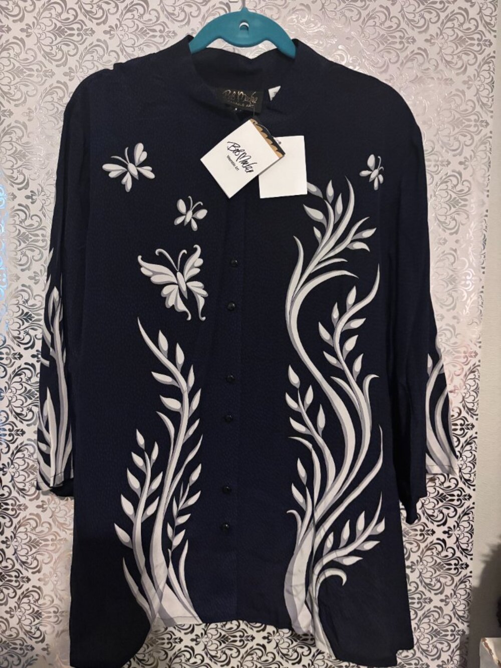 LOT OF 2 NWT Bob Mackie 100% Silk Butterfly Embroidered Tunics Purple & Navy 3XL - Picture 2 of 6